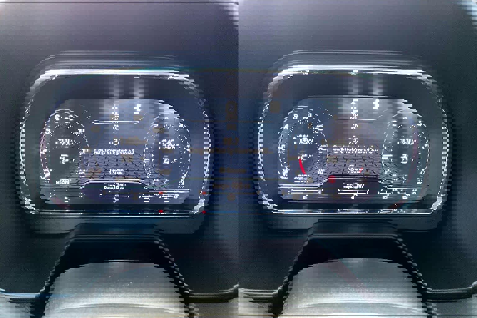 Used 2022 GMC Yukon SLT w/ SLT Premium Package image 27