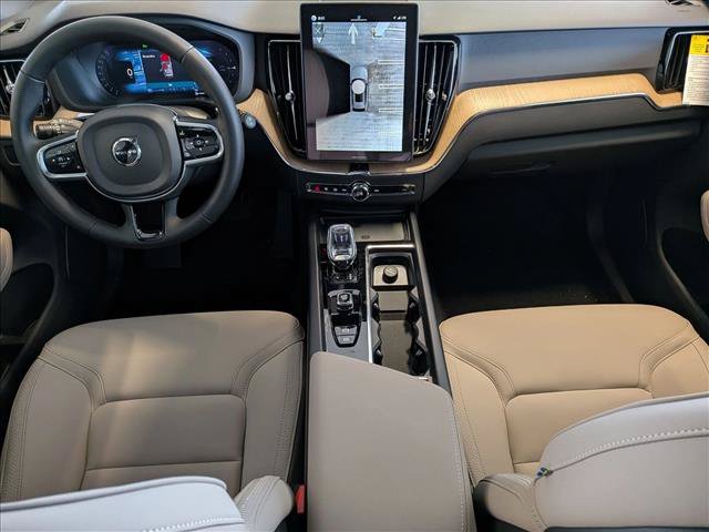 New 2026 Volvo XC60 T8 Plus w/ Climate Package PRO AWD/4WD image 16