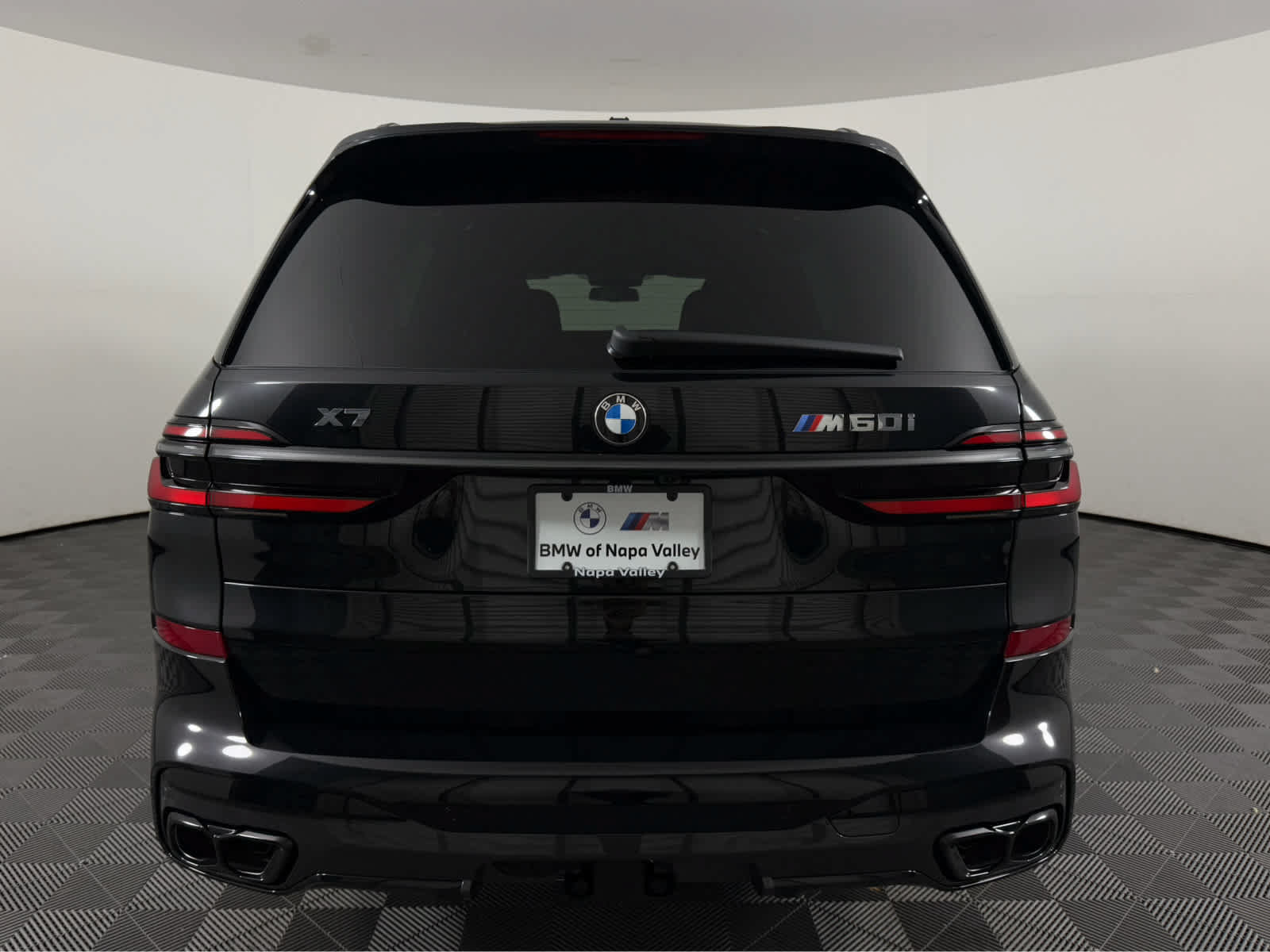 New 2027 BMW X7 M60i AWD/4WD image 4