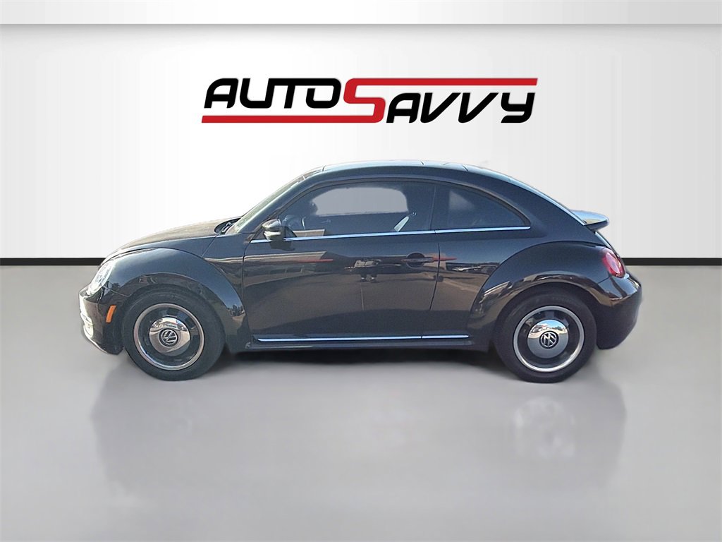 Used 2019 Volkswagen Beetle 2.0T SE image 4