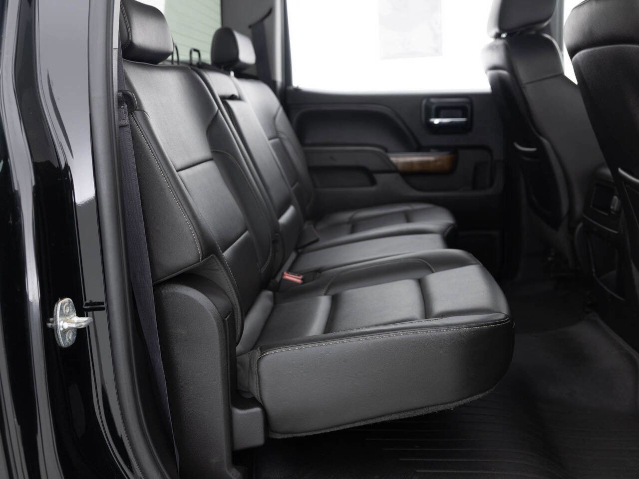 Used 2014 GMC Sierra 1500 SLT w/ SLT Crew Cab Value Package image 31