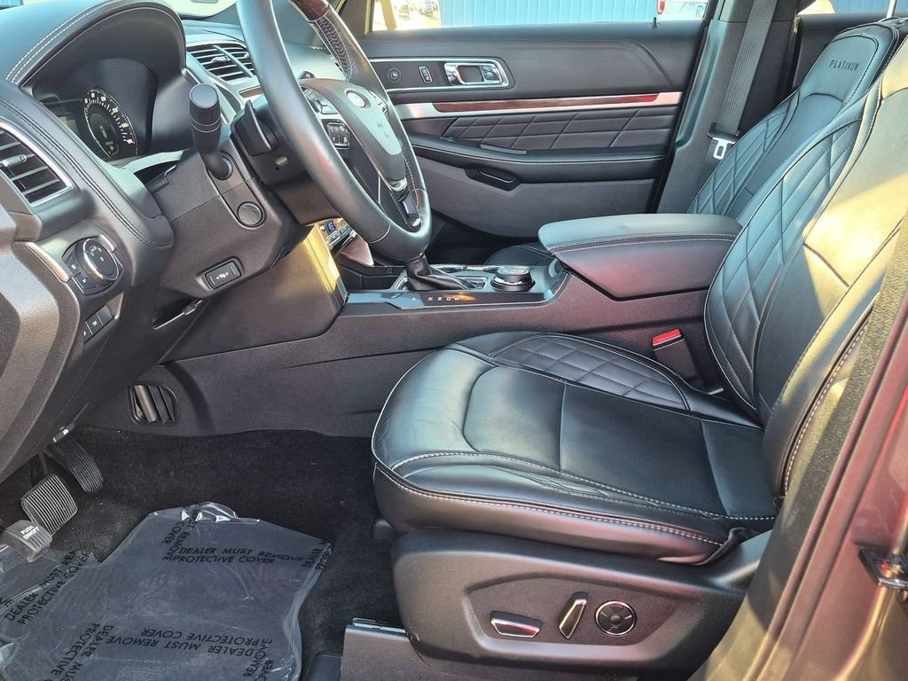 Used 2017 Ford Explorer Platinum AWD/4WD image 10