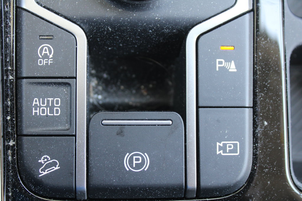 Certified 2024 Kia Sorento SX FWD image 40