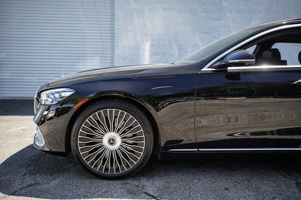 Used 2023 Mercedes-Benz Maybach S 680 4MATIC image 11