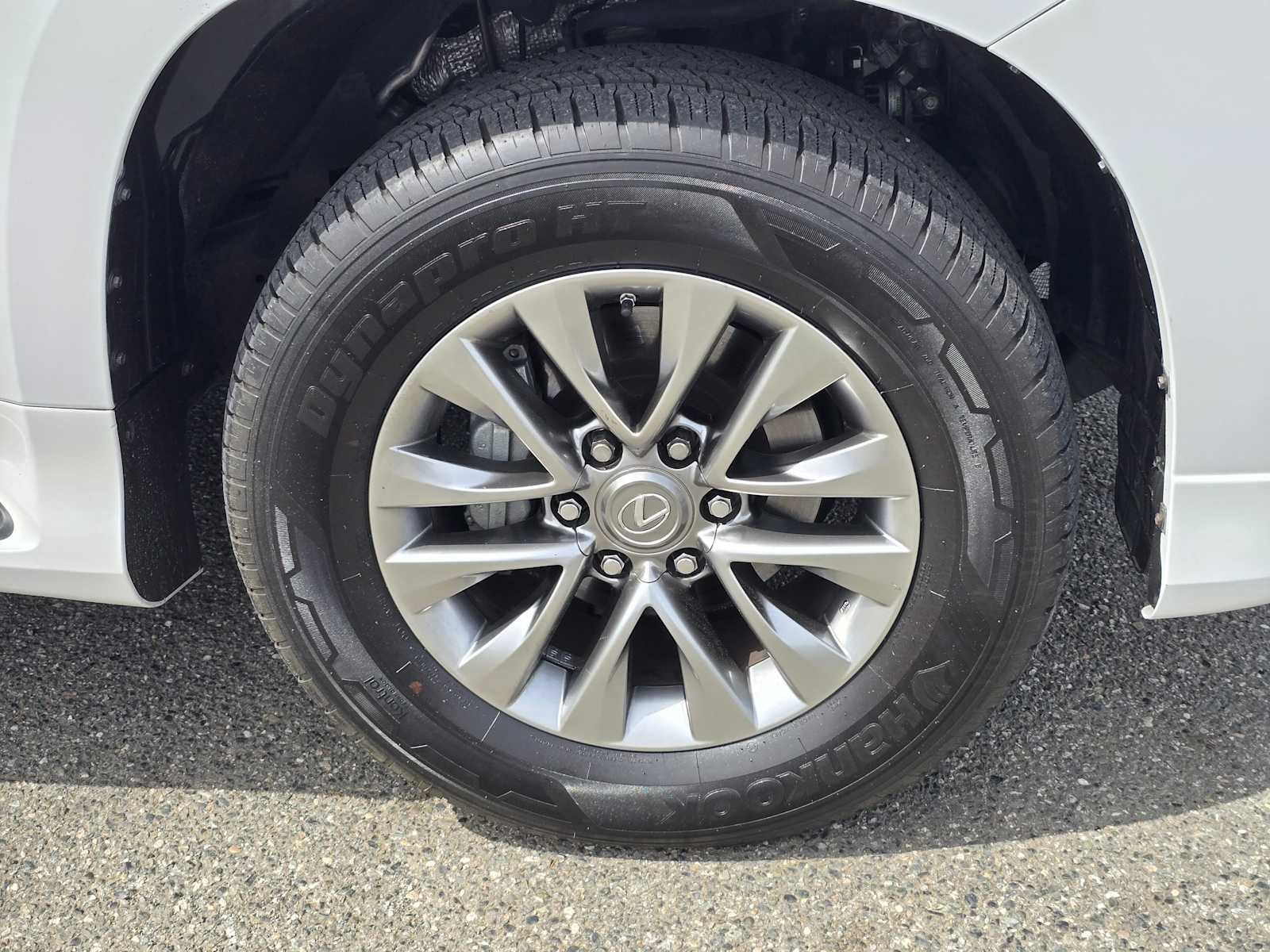 Used 2015 Lexus GX 460 w/ Premium Package AWD/4WD image 9