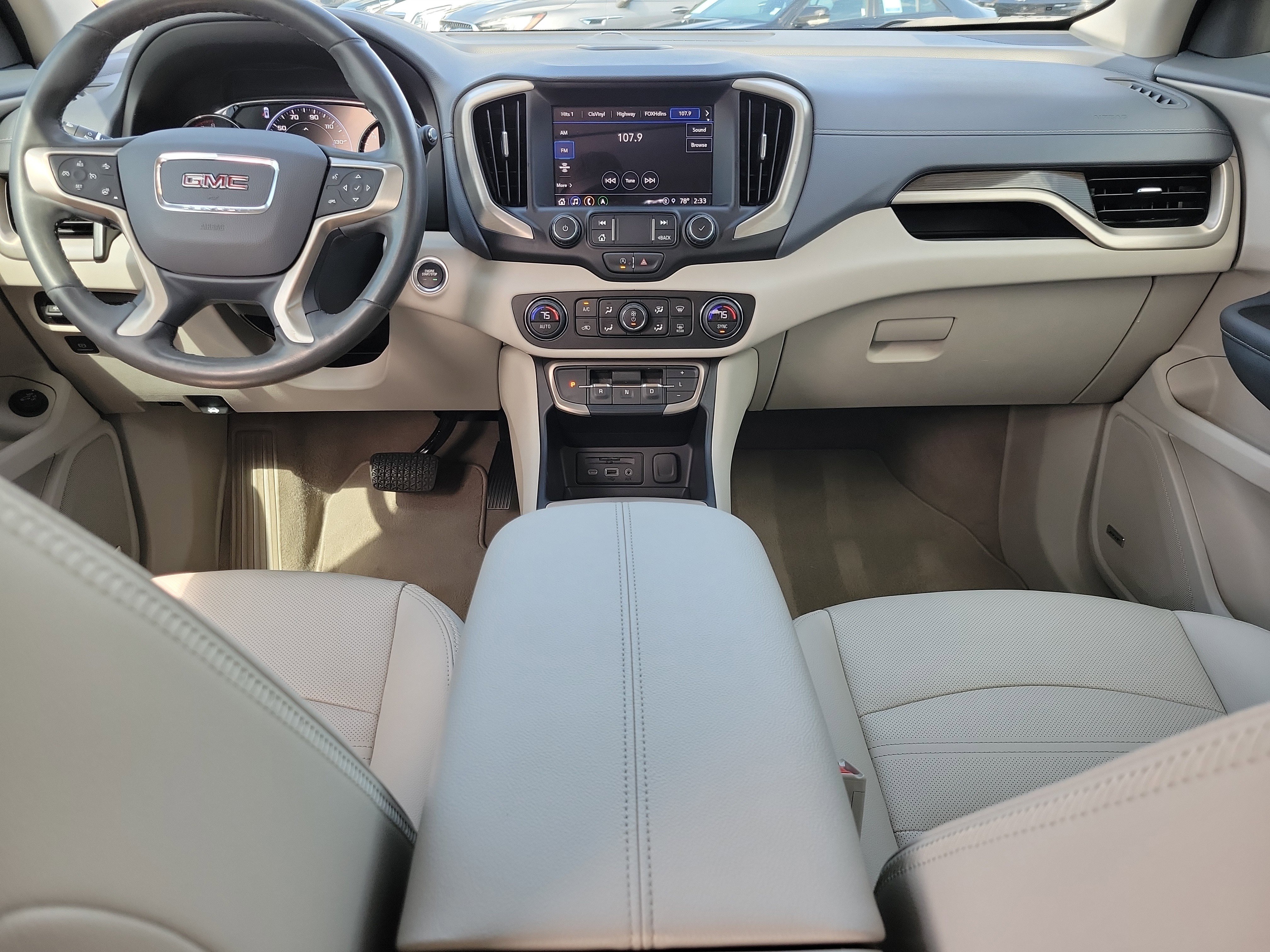 Used 2023 GMC Terrain Denali image 14