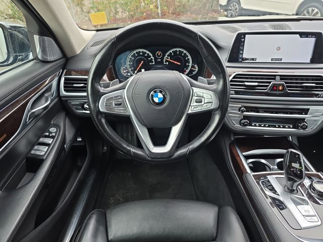 Used 2016 BMW 750i xDrive image 20