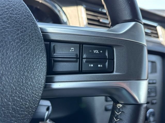 Used 2014 Ford Mustang Coupe RWD image 21