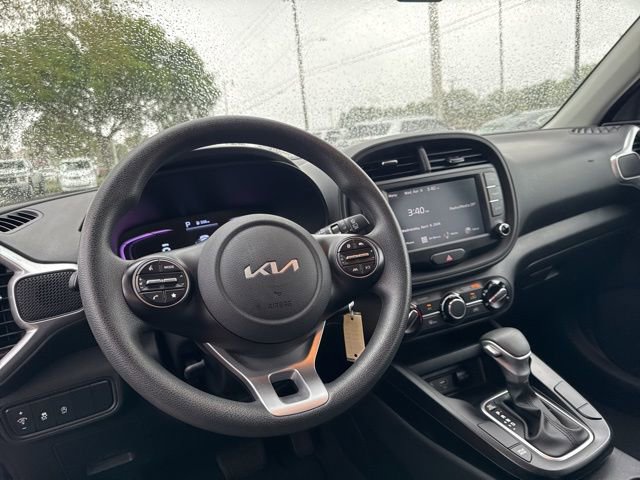 Used 2025 Kia Soul LX w/ LX Technology Package image 21