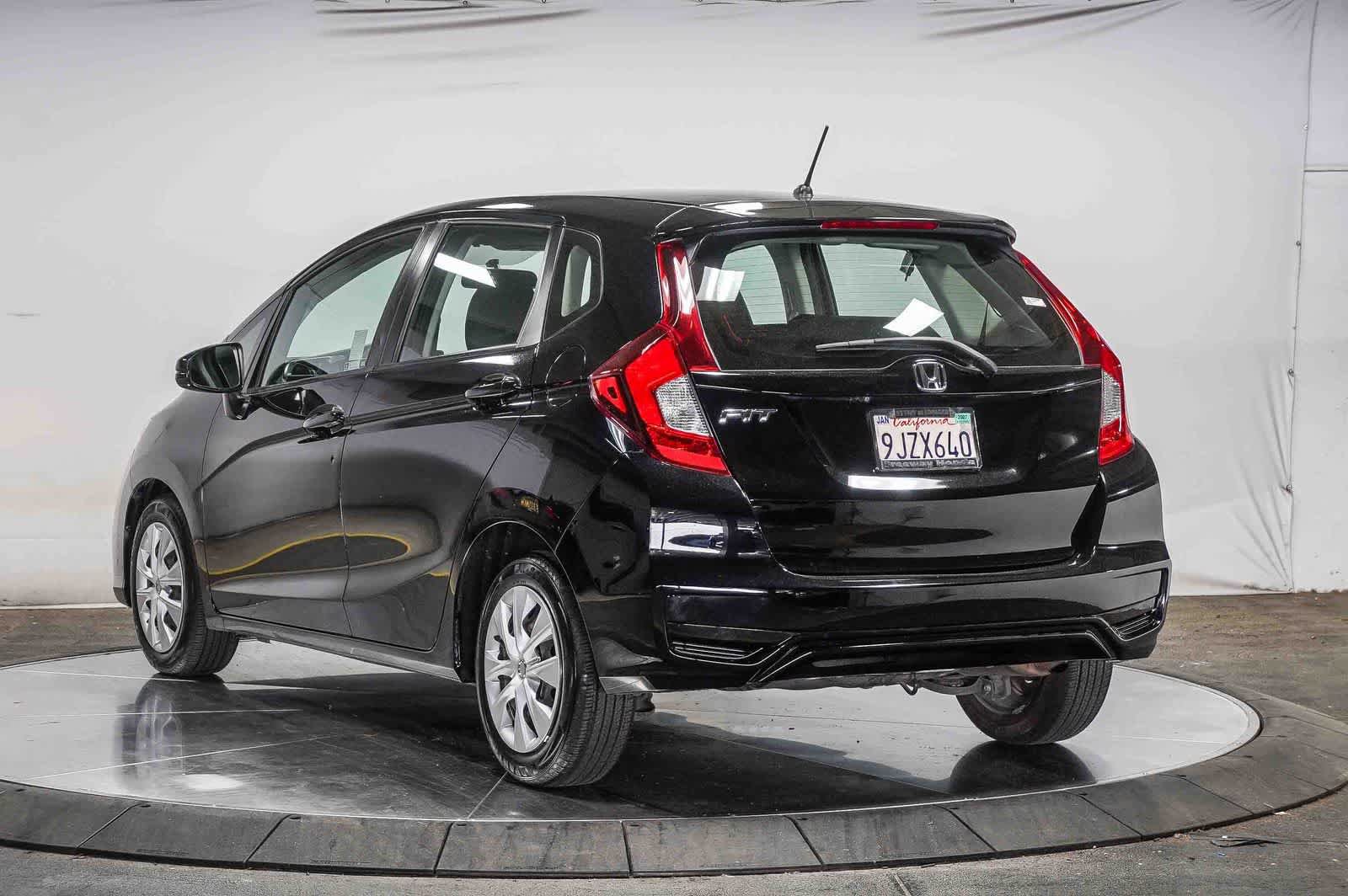 Used 2020 Honda Fit LX image 2