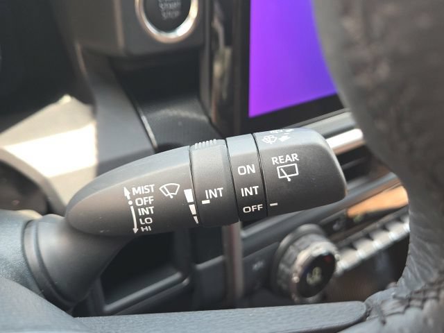 Used 2025 Toyota 4Runner Limited AWD/4WD image 22