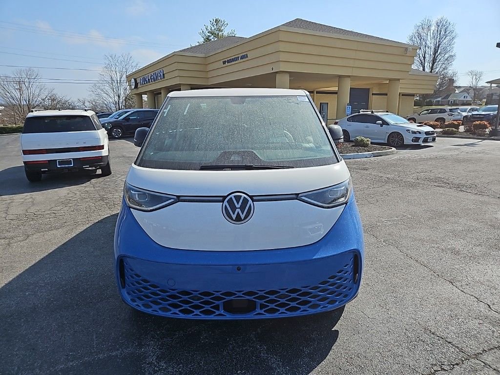 New 2025 Volkswagen ID. Buzz 1st Edition AWD/4WD image 8