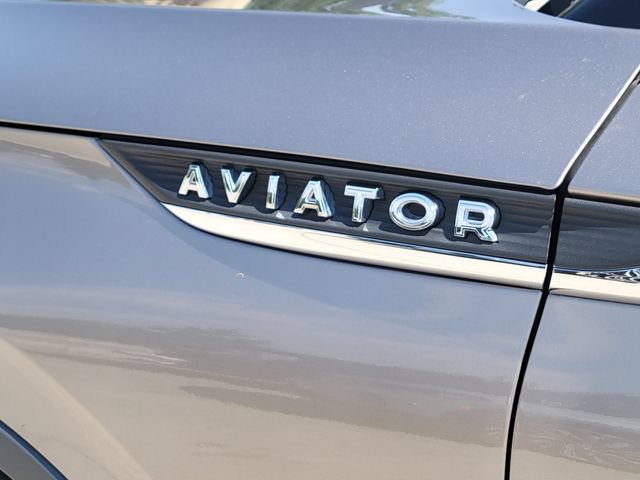 Used 2021 Lincoln Aviator Reserve w/ Equipment Group 202A AWD/4WD image 15