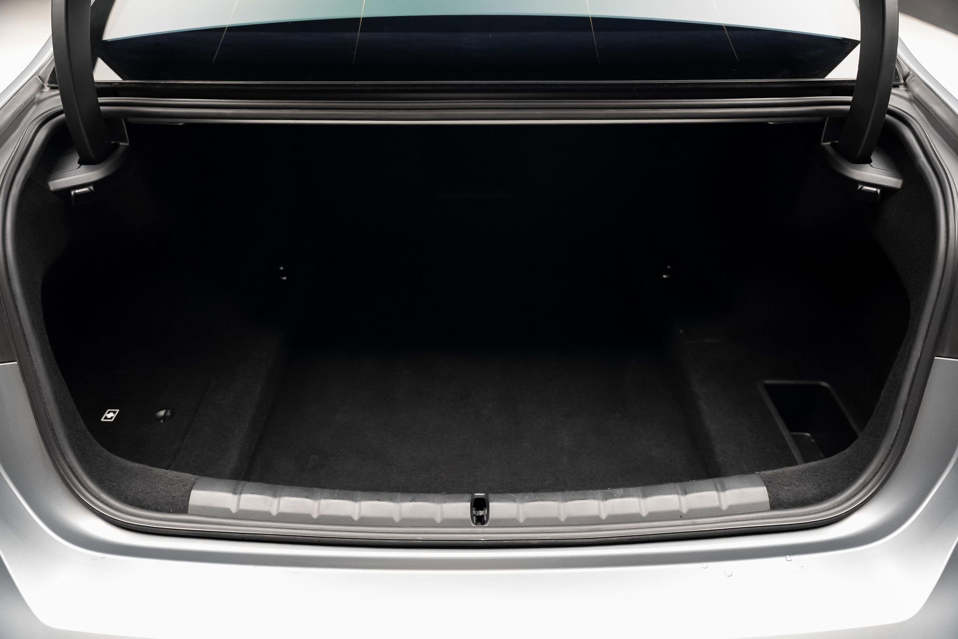 Used 2023 BMW 760i xDrive w/ Executive Package image 74