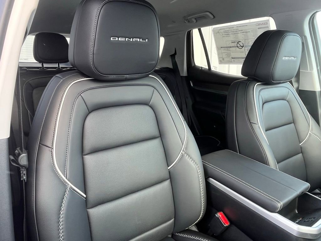 New 2026 GMC Terrain Denali image 28