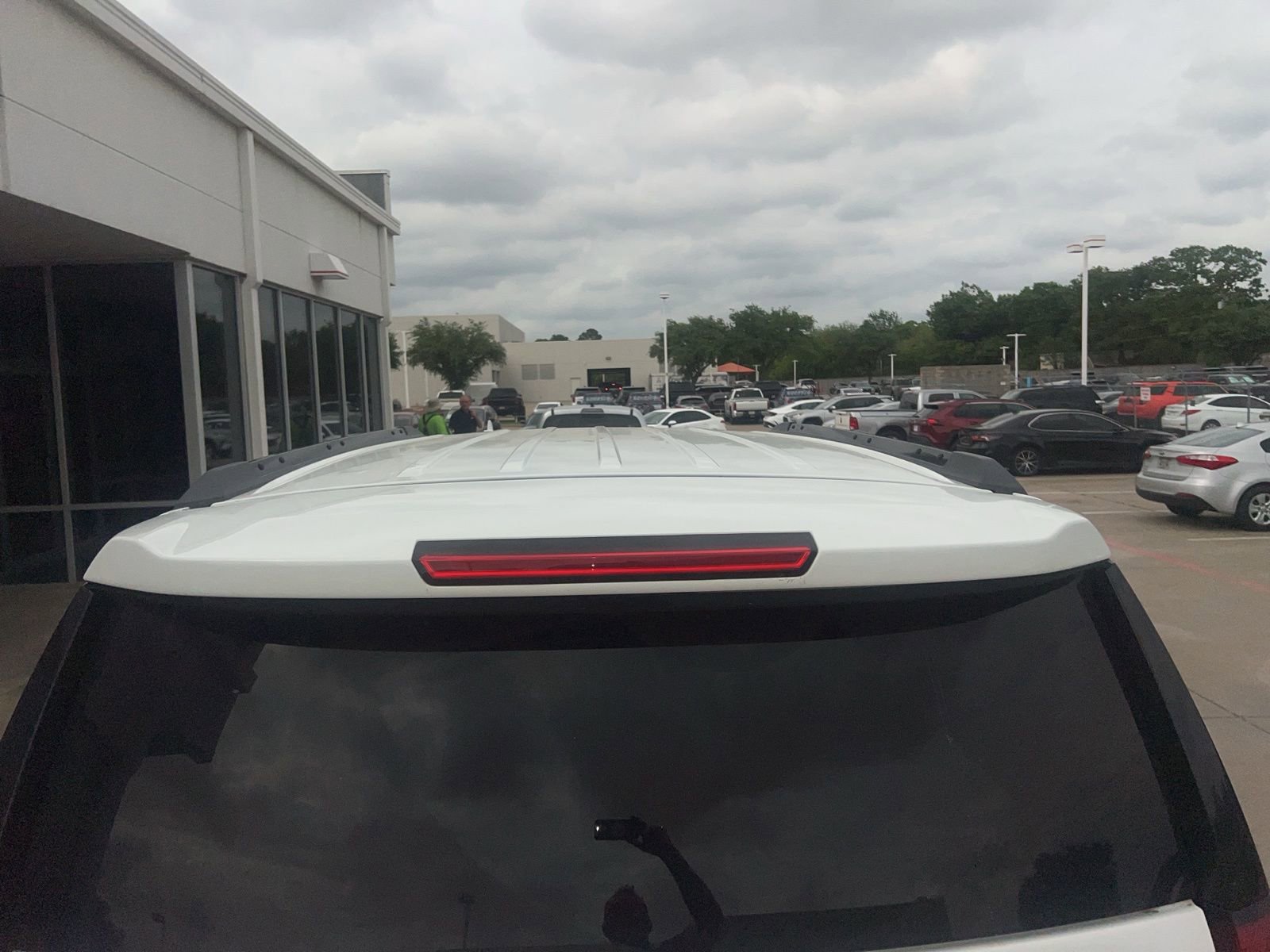 Used 2018 Chevrolet Tahoe Premier AWD/4WD image 19