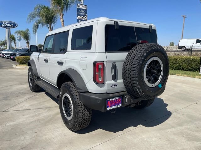 New 2026 Ford Bronco Outer Banks w/ Sasquatch Package AWD/4WD image 3