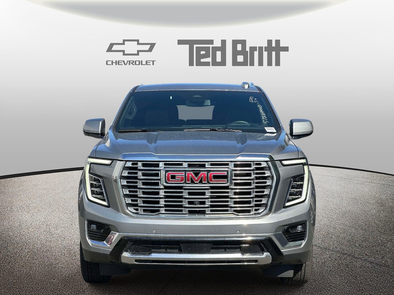 Certified 2025 GMC Yukon Denali AWD/4WD image 2