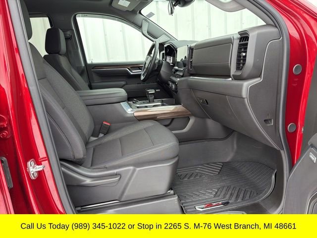 Used 2025 Chevrolet Silverado 1500 LT Trail Boss w/ Convenience Package II image 35