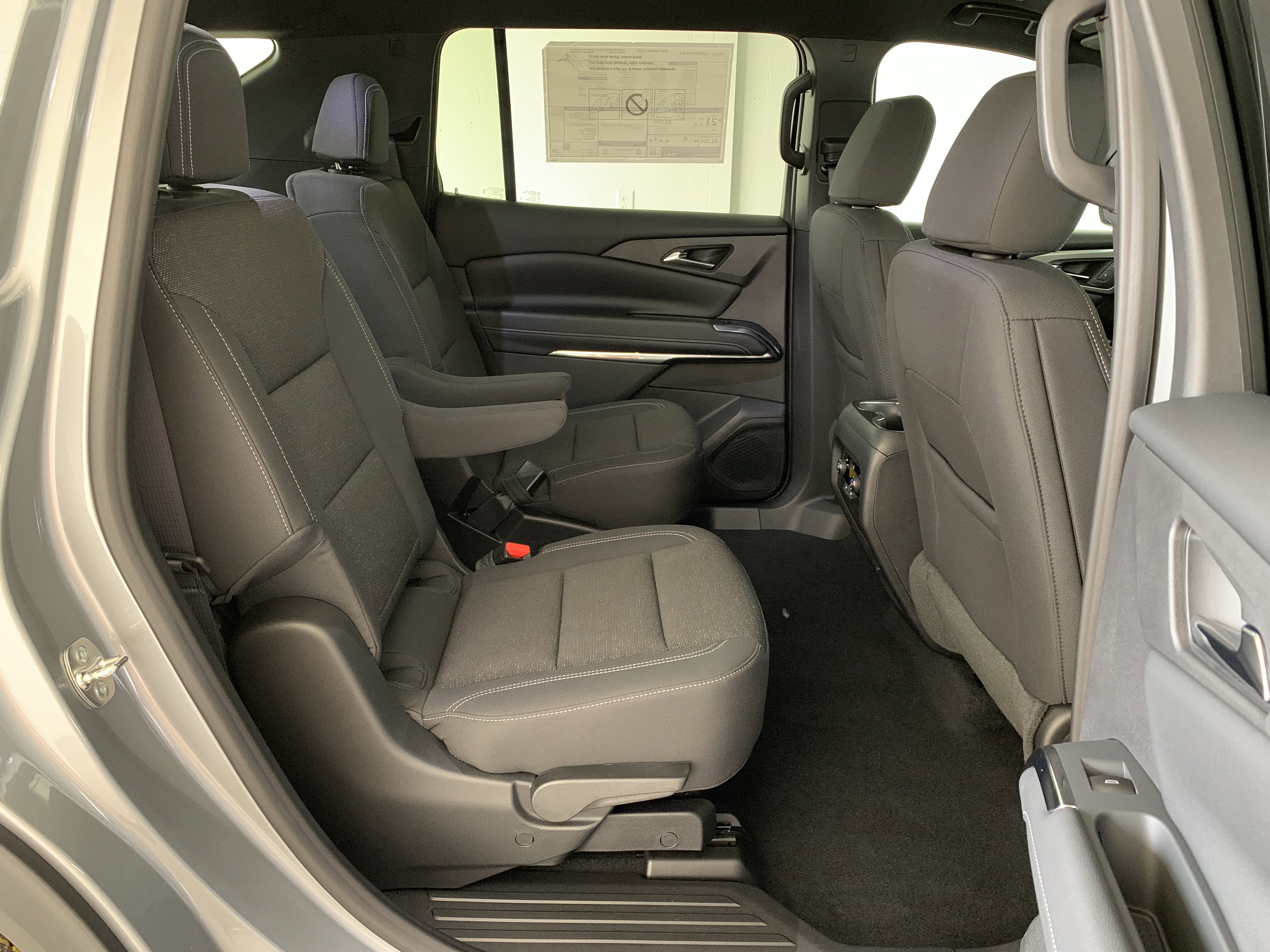 New 2026 Chevrolet Traverse LT image 34