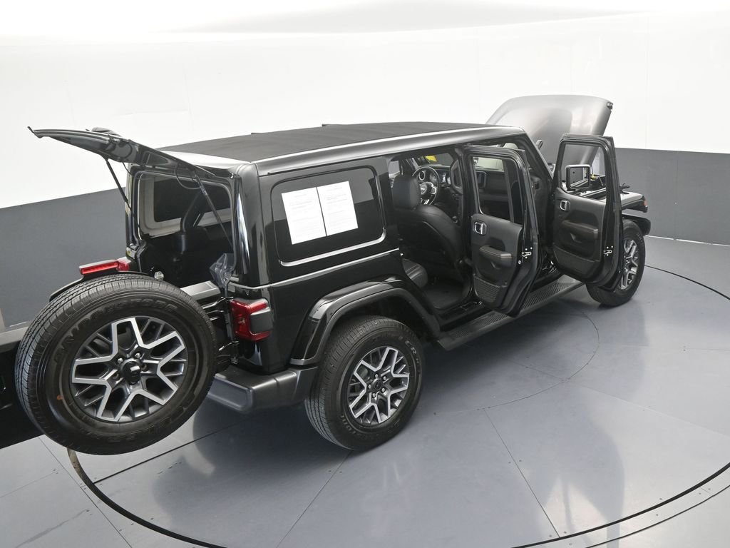 Used 2024 Jeep Wrangler Sahara image 63