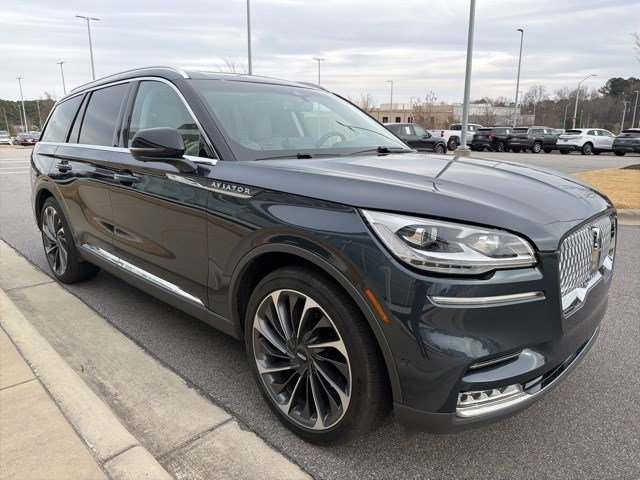 Used 2022 Lincoln Aviator Reserve w/ Equipment Group 201A image 7