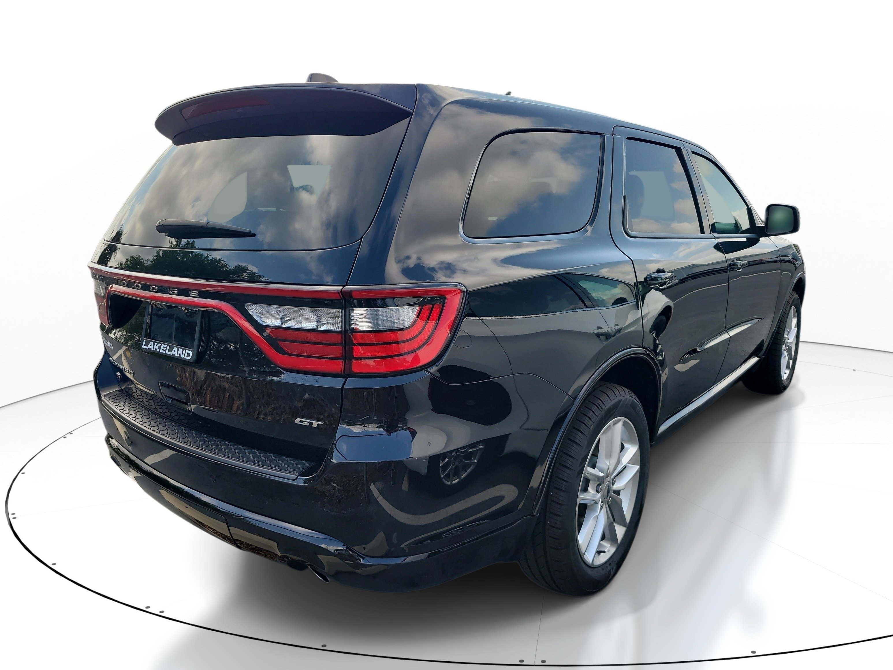 Used 2023 Dodge Durango GT image 4