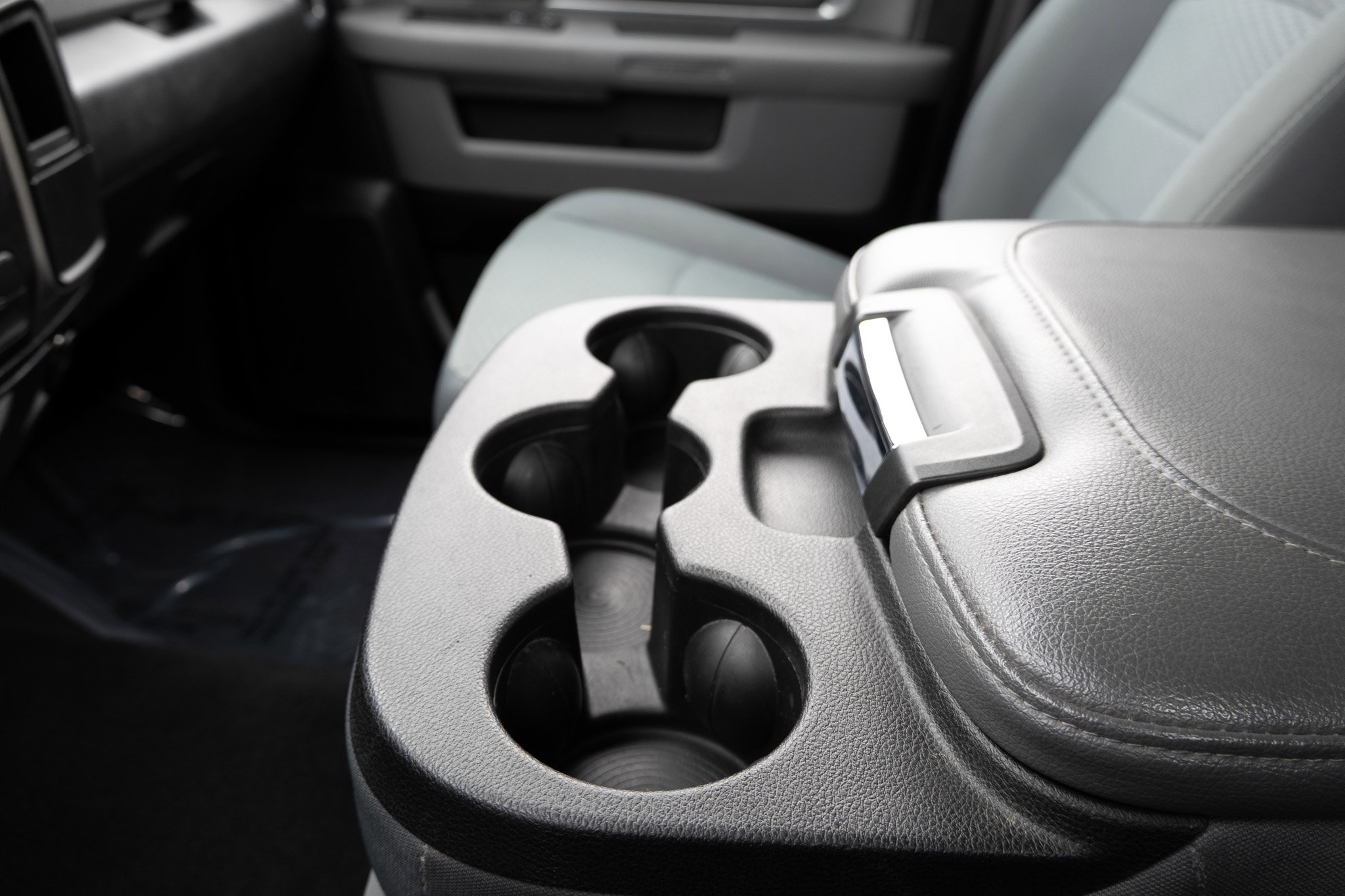 Used 2016 RAM 1500 Classic SLT image 37
