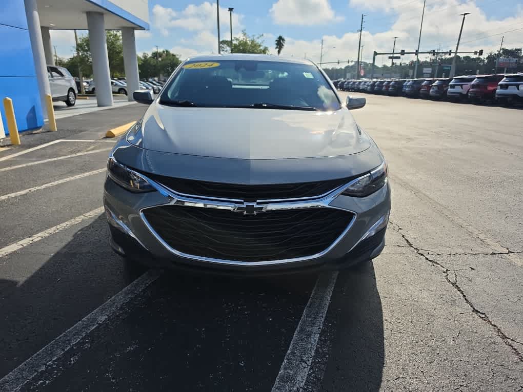 Used 2024 Chevrolet Malibu RS FWD image 8