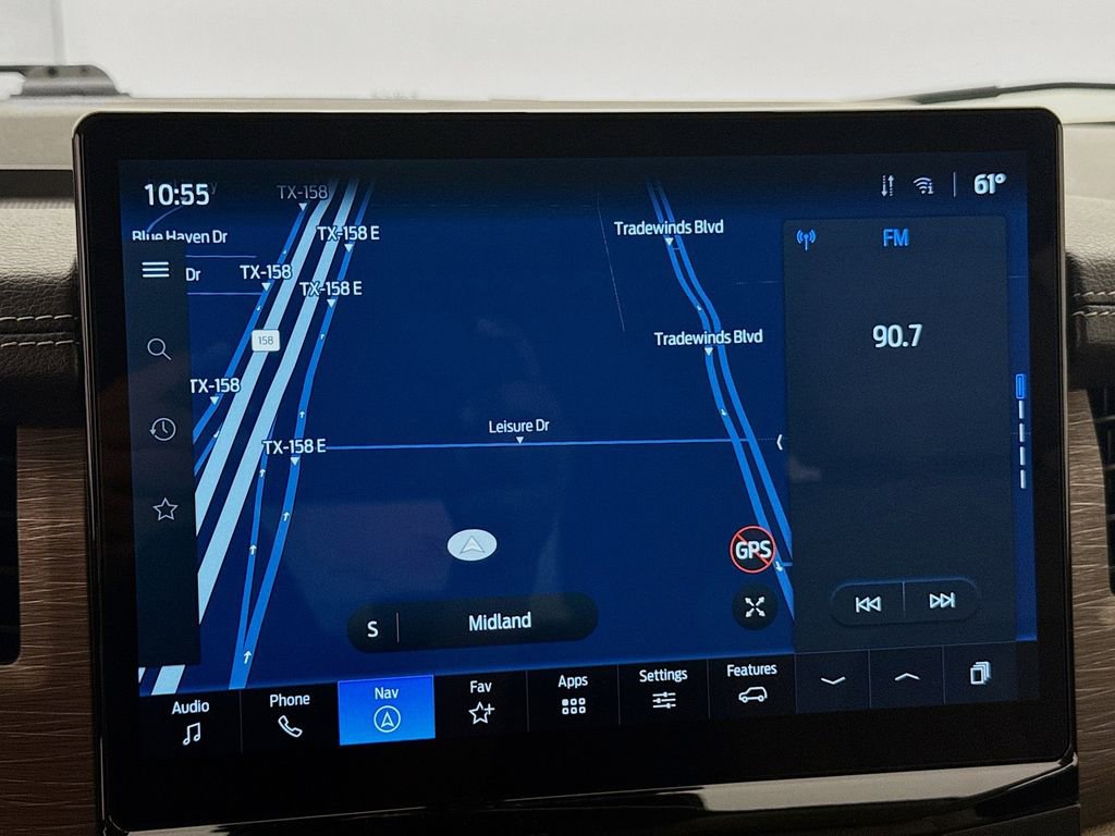 Used 2024 Ford Expedition Limited image 16