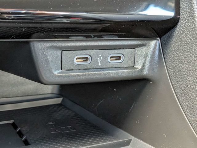 New 2027 Volkswagen Jetta SE FWD image 22