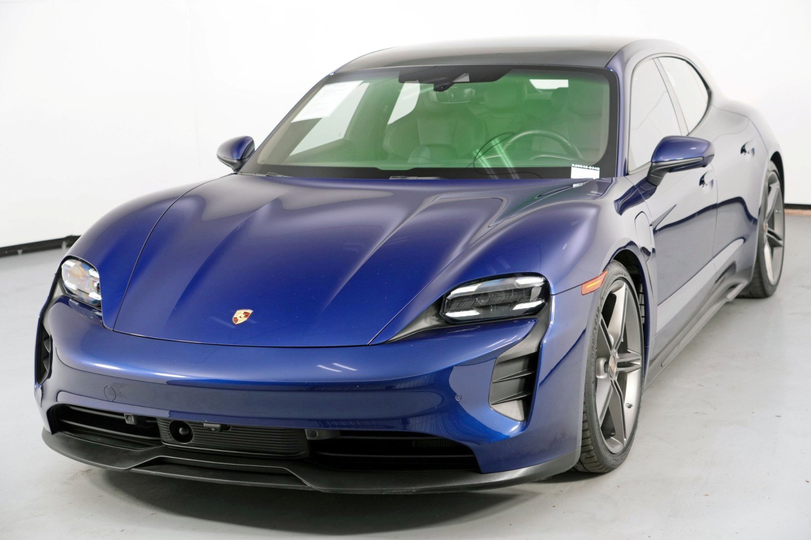 Used 2023 Porsche Taycan GTS AWD/4WD image 50