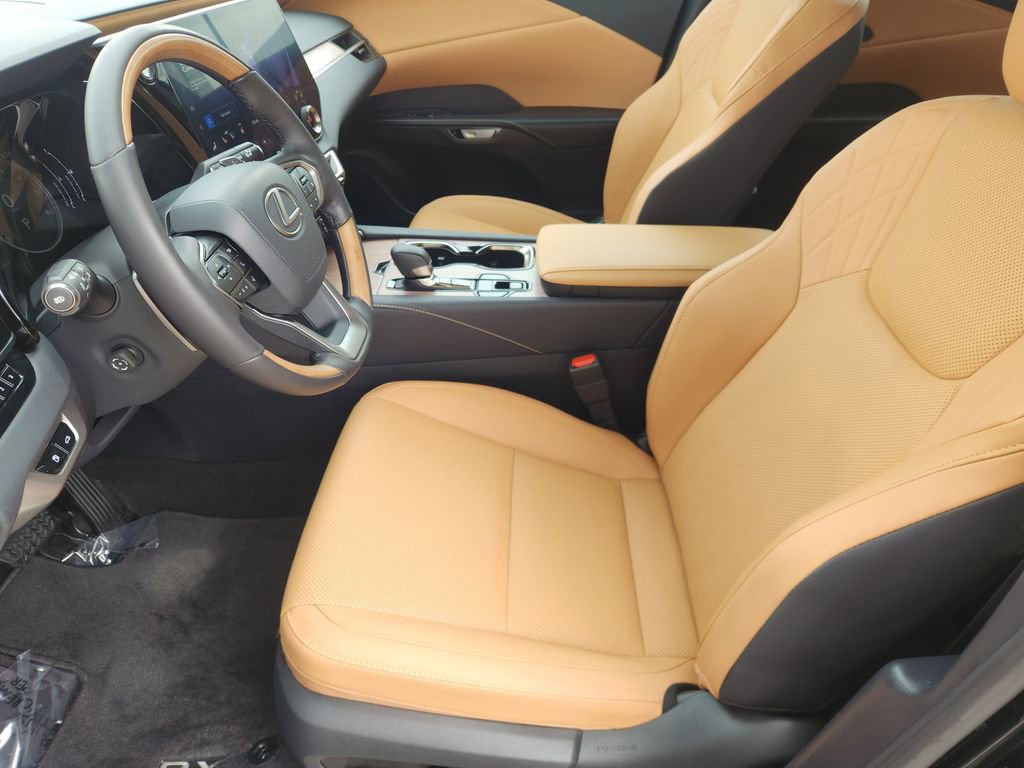 Used 2024 Lexus RX 350 Premium w/ Accessory Package (Z1) image 13