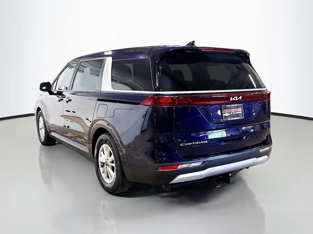 Used 2022 Kia Carnival LX FWD image 8