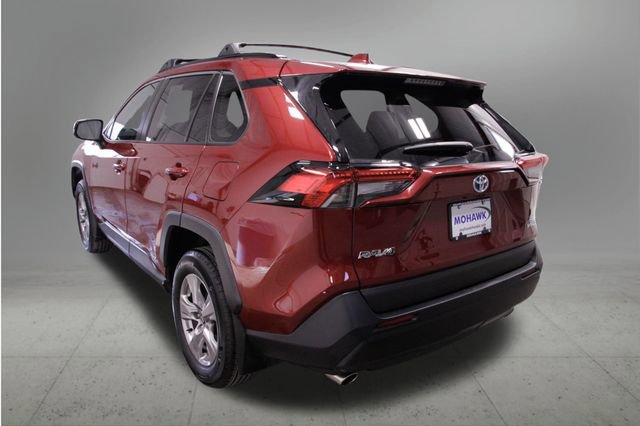 Used 2024 Toyota RAV4 XLE image 3