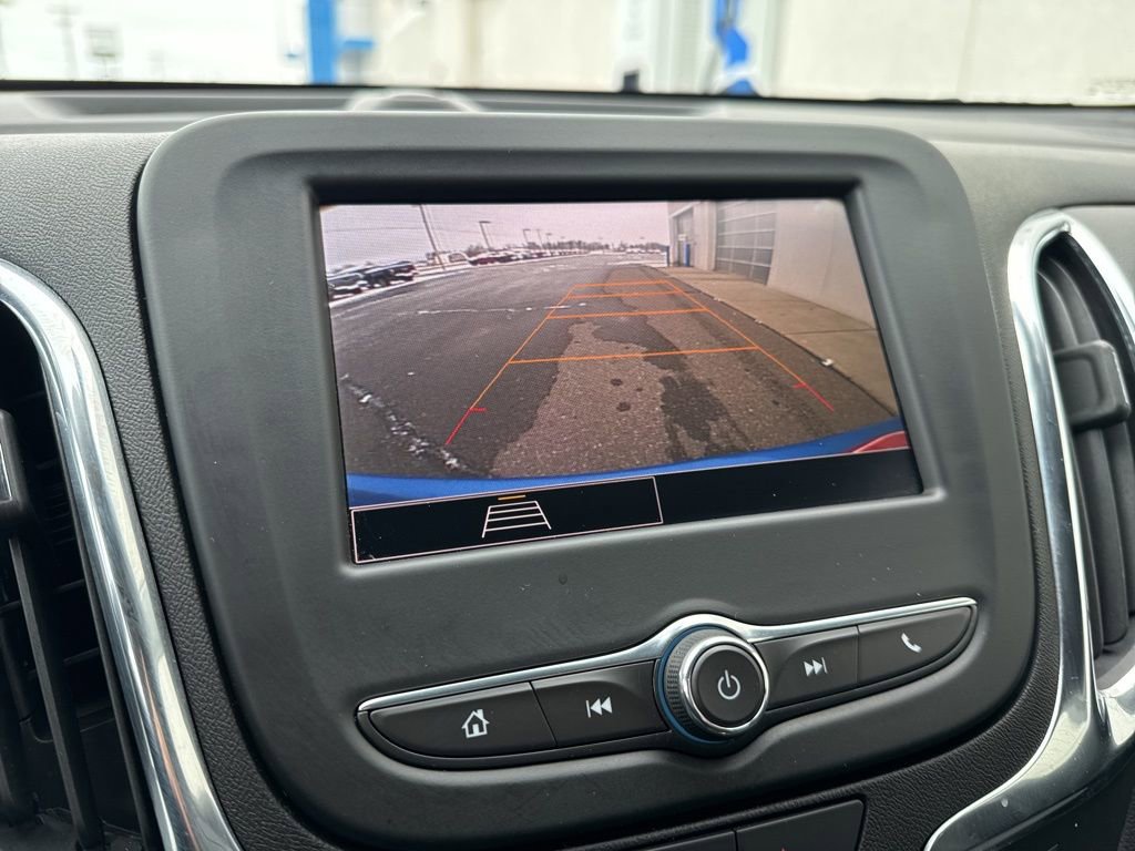 Used 2024 Chevrolet Equinox LT image 18