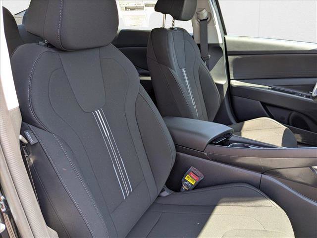 New 2025 Hyundai Elantra Blue image 21
