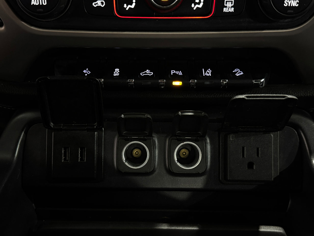 Used 2016 GMC Sierra 3500 Denali w/ Driver Alert Package image 32