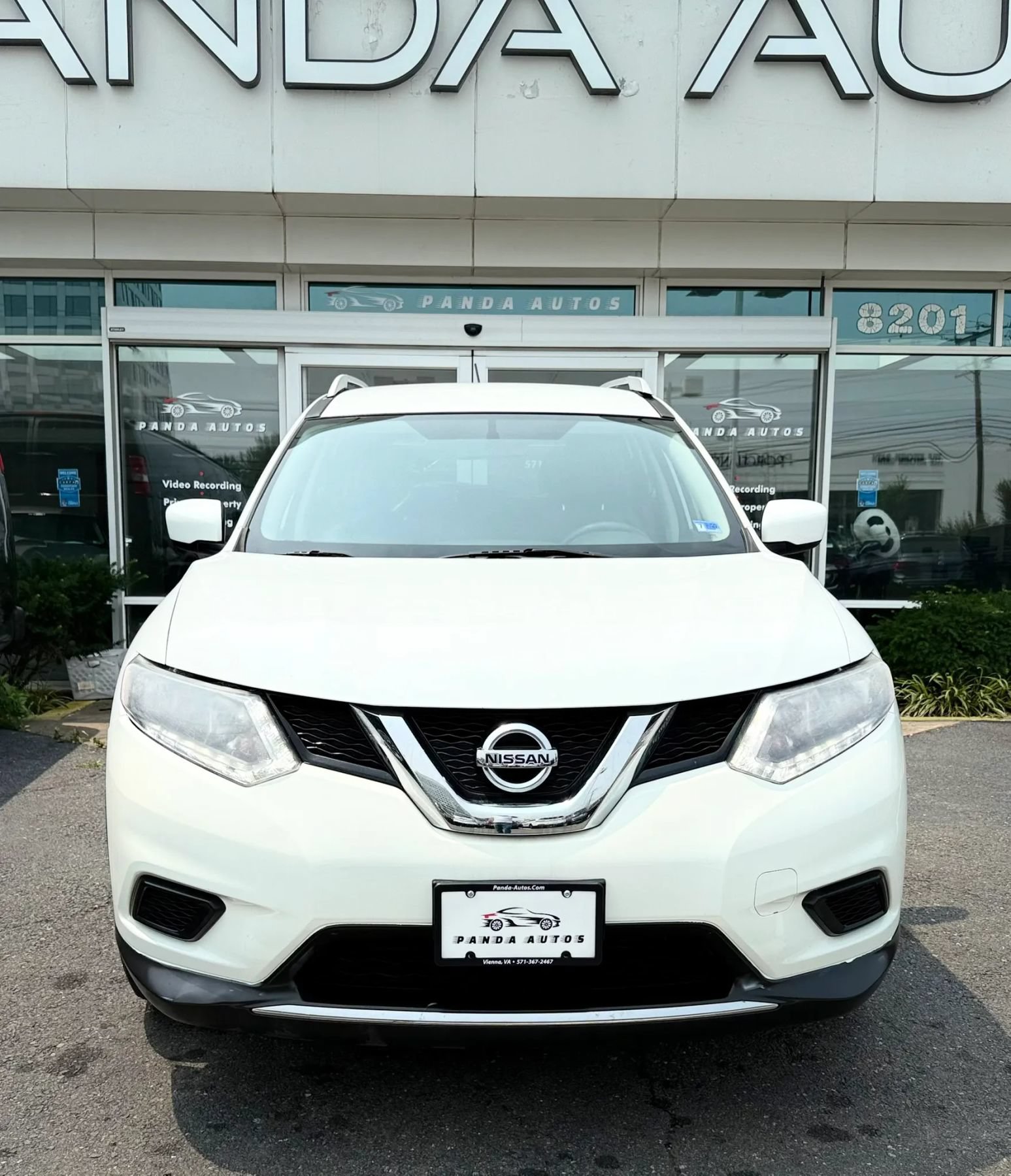 Used 2016 Nissan Rogue S FWD image 2