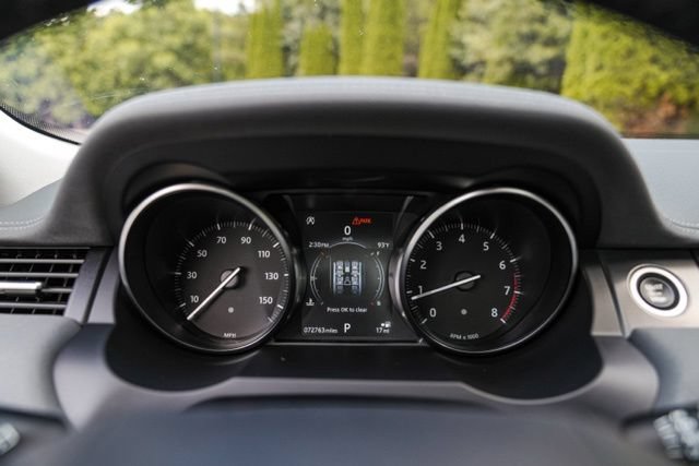 Used 2018 Land Rover Range Rover Evoque SE Premium AWD/4WD image 22