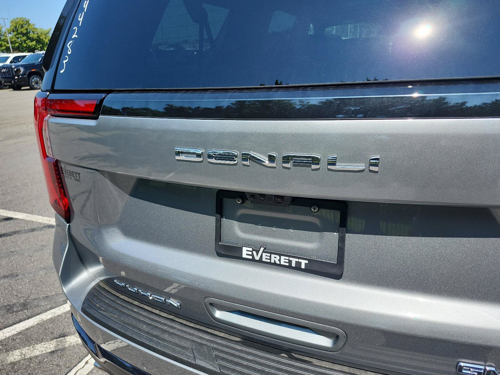 New 2026 GMC Yukon XL Denali Ultimate AWD/4WD image 4