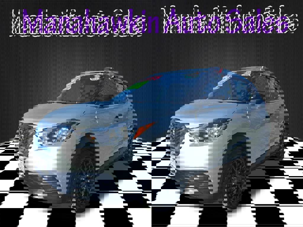 Used 2019 Nissan Kicks S image 4