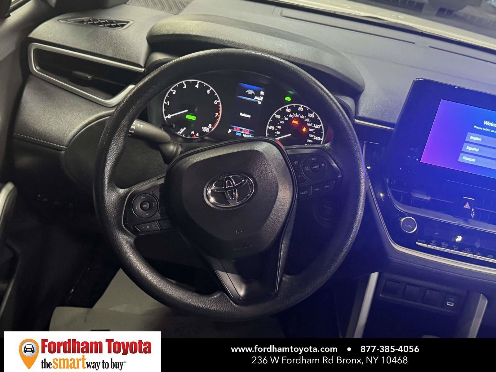 Used 2024 Toyota Corolla Cross AWD Hybrid image 14