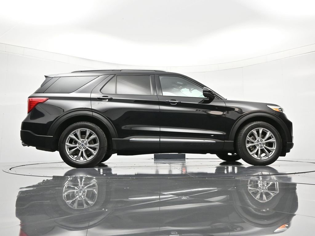 Used 2023 Ford Explorer Limited w/ Equipment Group 301A image 40
