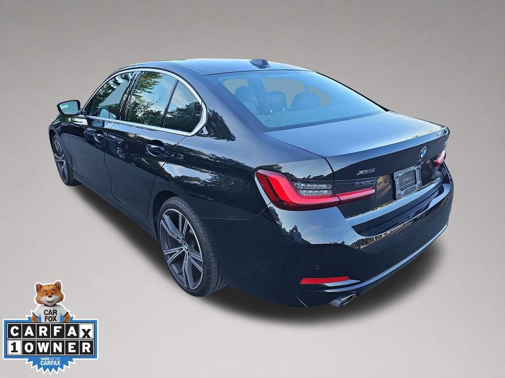 Certified 2024 BMW 330i xDrive Sedan w/ Premium Package AWD/4WD image 6