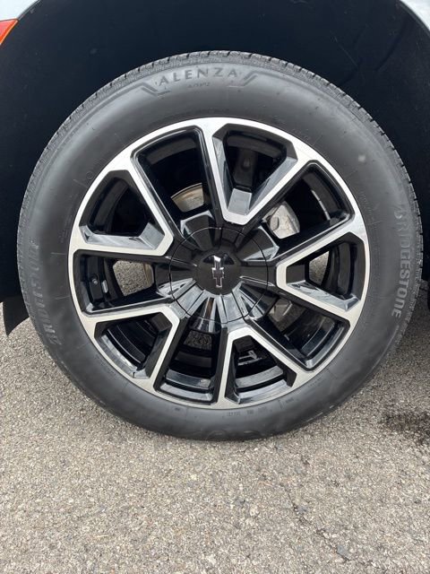 Used 2022 Chevrolet Tahoe RST w/ Luxury Package image 9