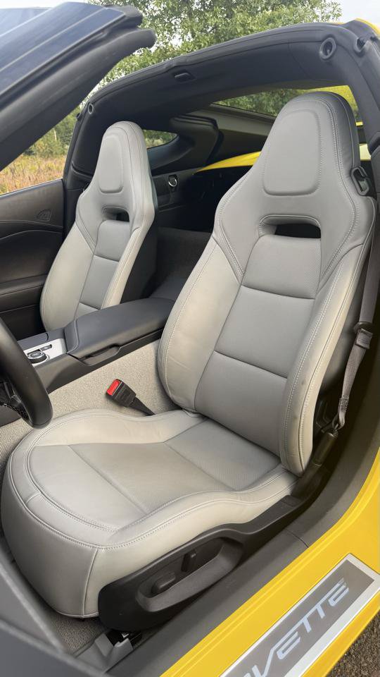 Used 2016 Chevrolet Corvette Stingray Coupe RWD image 27