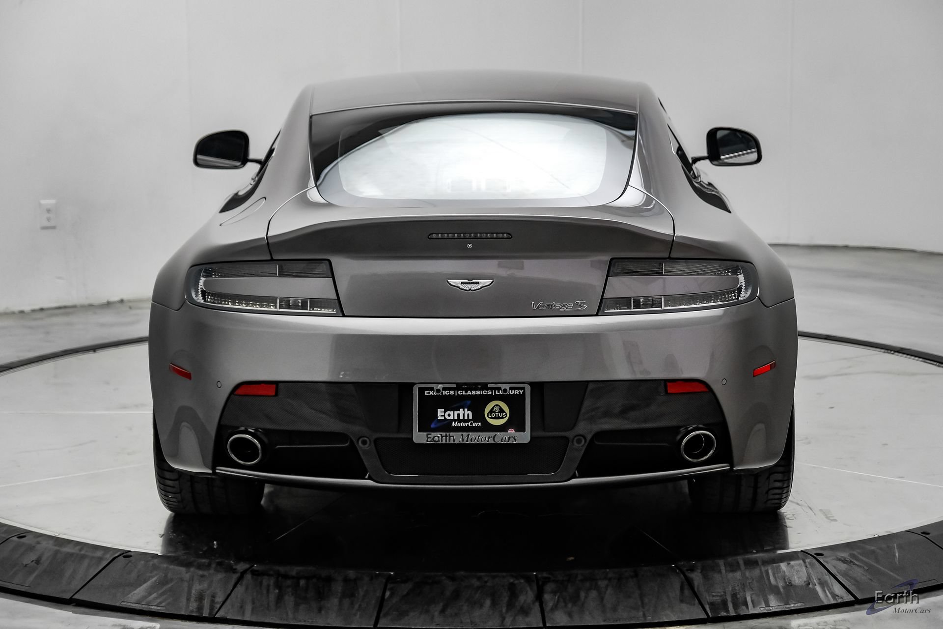 Used 2014 Aston Martin V8 Vantage S RWD image 13