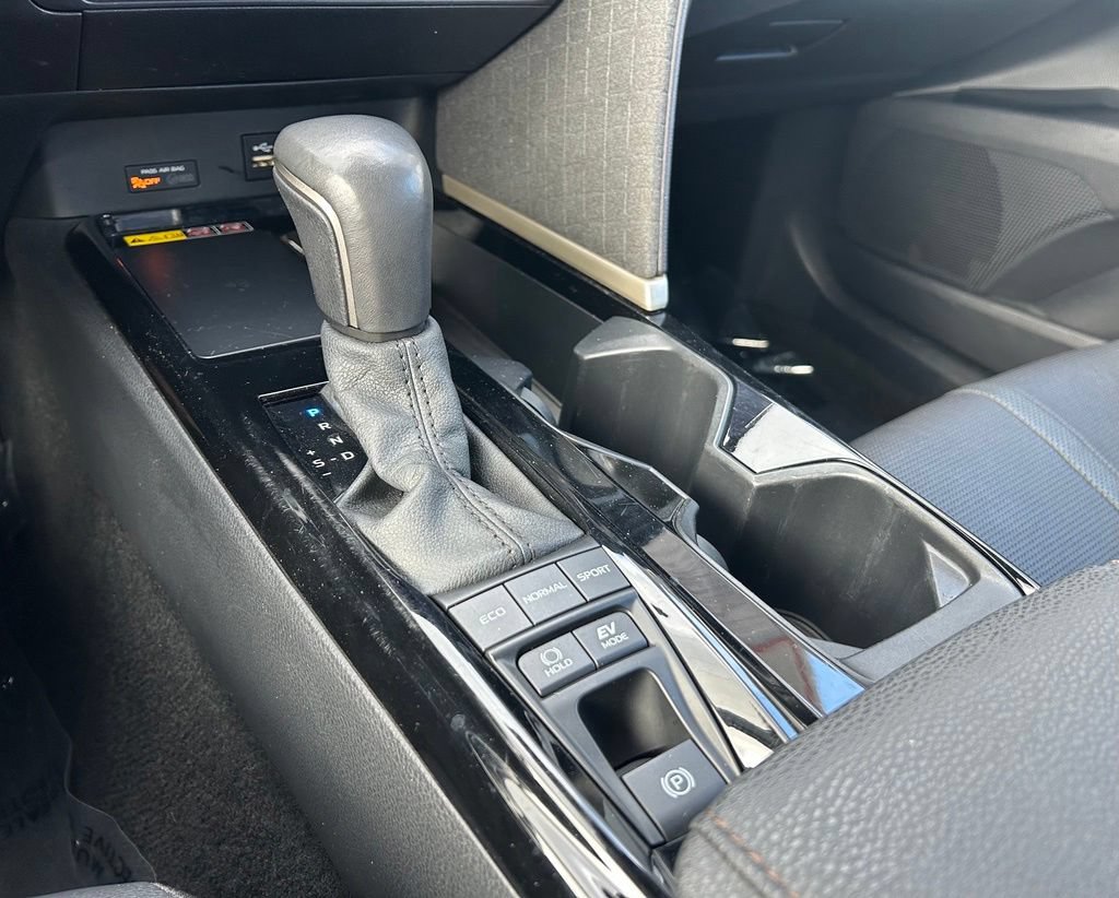 Certified 2025 Toyota Camry XLE FWD image 21