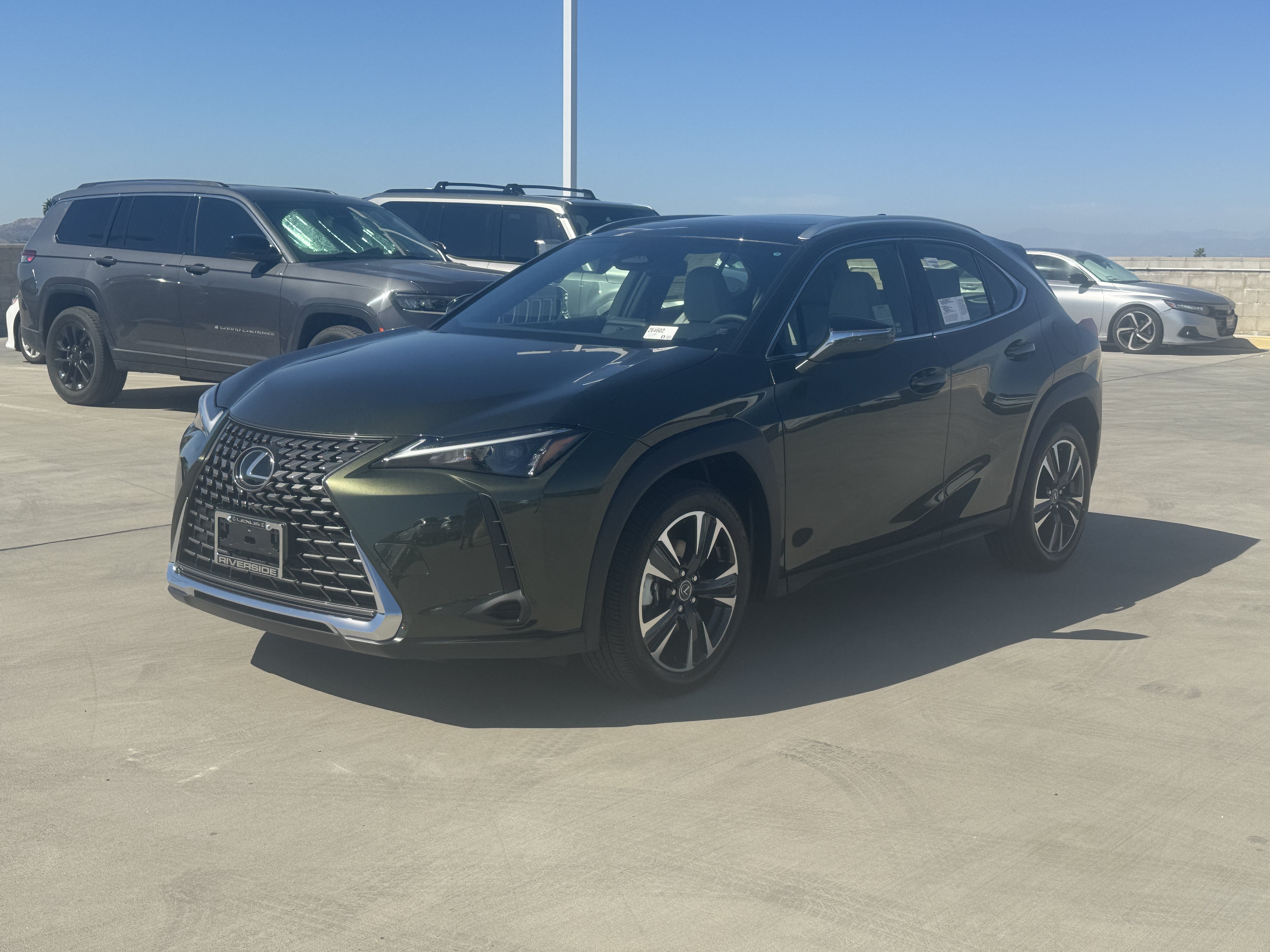 New 2026 Lexus UX 300h FWD image 4